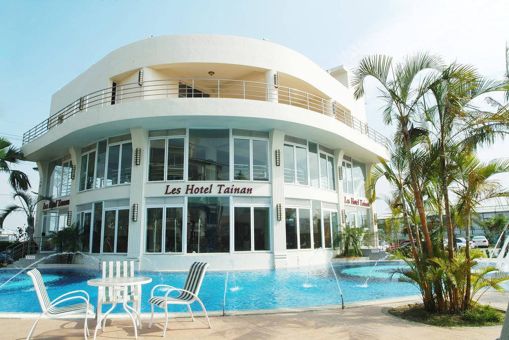 Les Hotel טאינאן מראה חיצוני תמונה