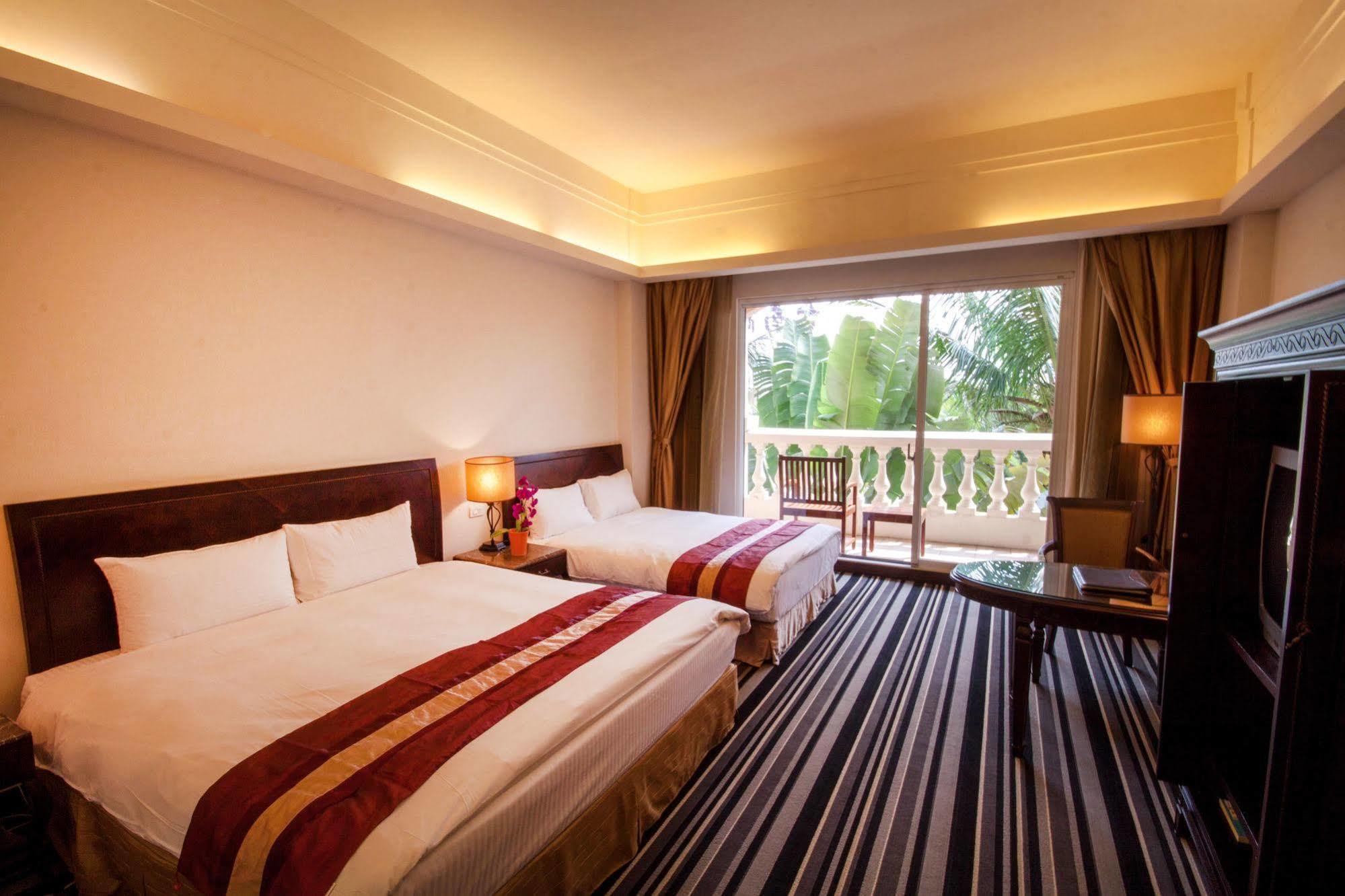 Les Hotel טאינאן מראה חיצוני תמונה