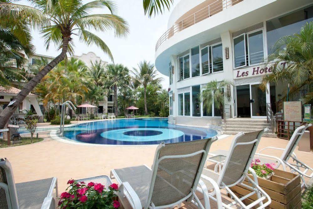 Les Hotel טאינאן מראה חיצוני תמונה